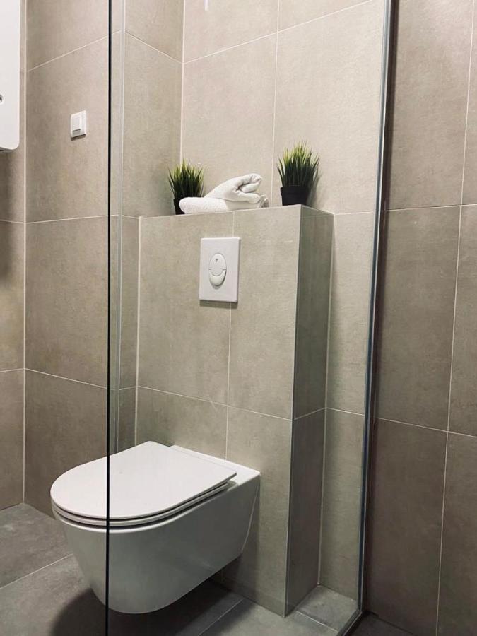 Jacuzzi Apartment Code 96 ザグレブ エクステリア 写真